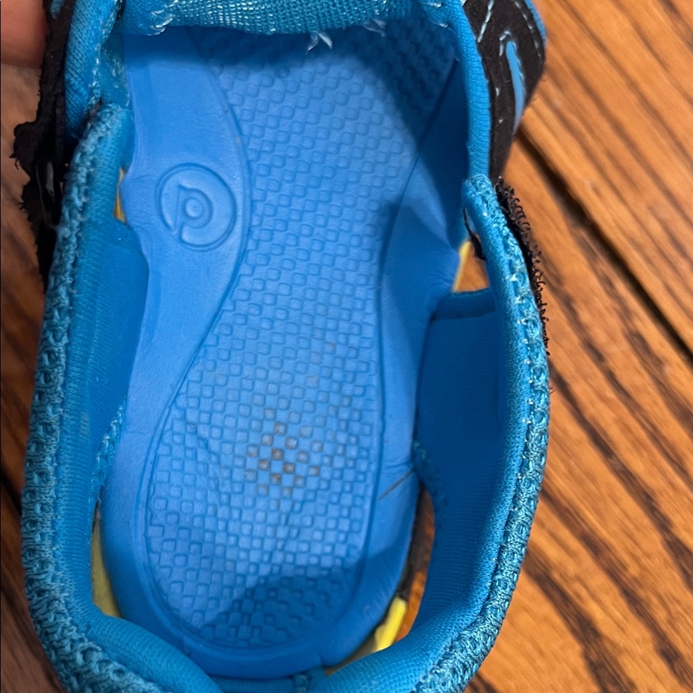 Pediped Kids Sandals in Black and Blue with Yellow Accents - Picture 12 of 16